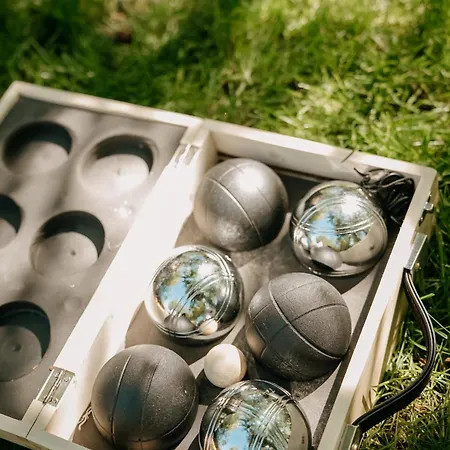 Lyxtält Forest Okoř